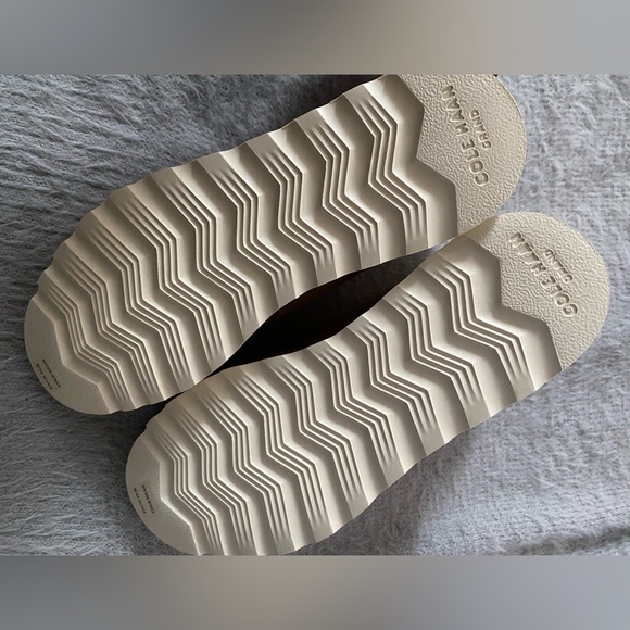 COLE HAAN • Nantucket Rugged Hiker Bootie • Women’s - Picture 13 of 13